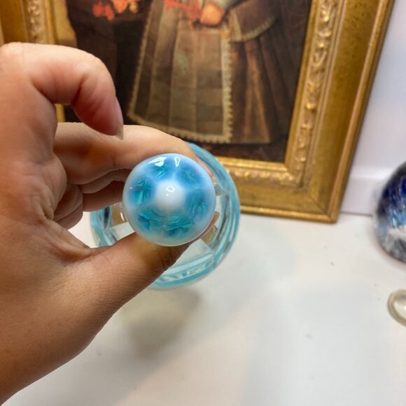 Vintage FENTON Blue Opalescent Bell Approx 7” x 4” Moons And Stars - Picture 4 of 8